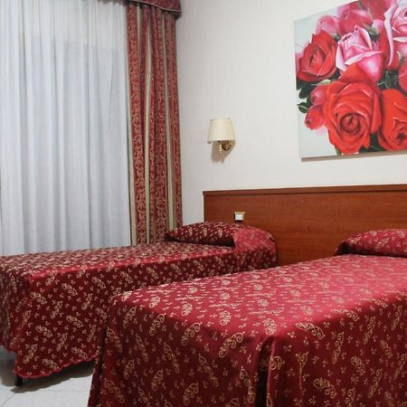 Hotel Vitti Рим Экстерьер фото