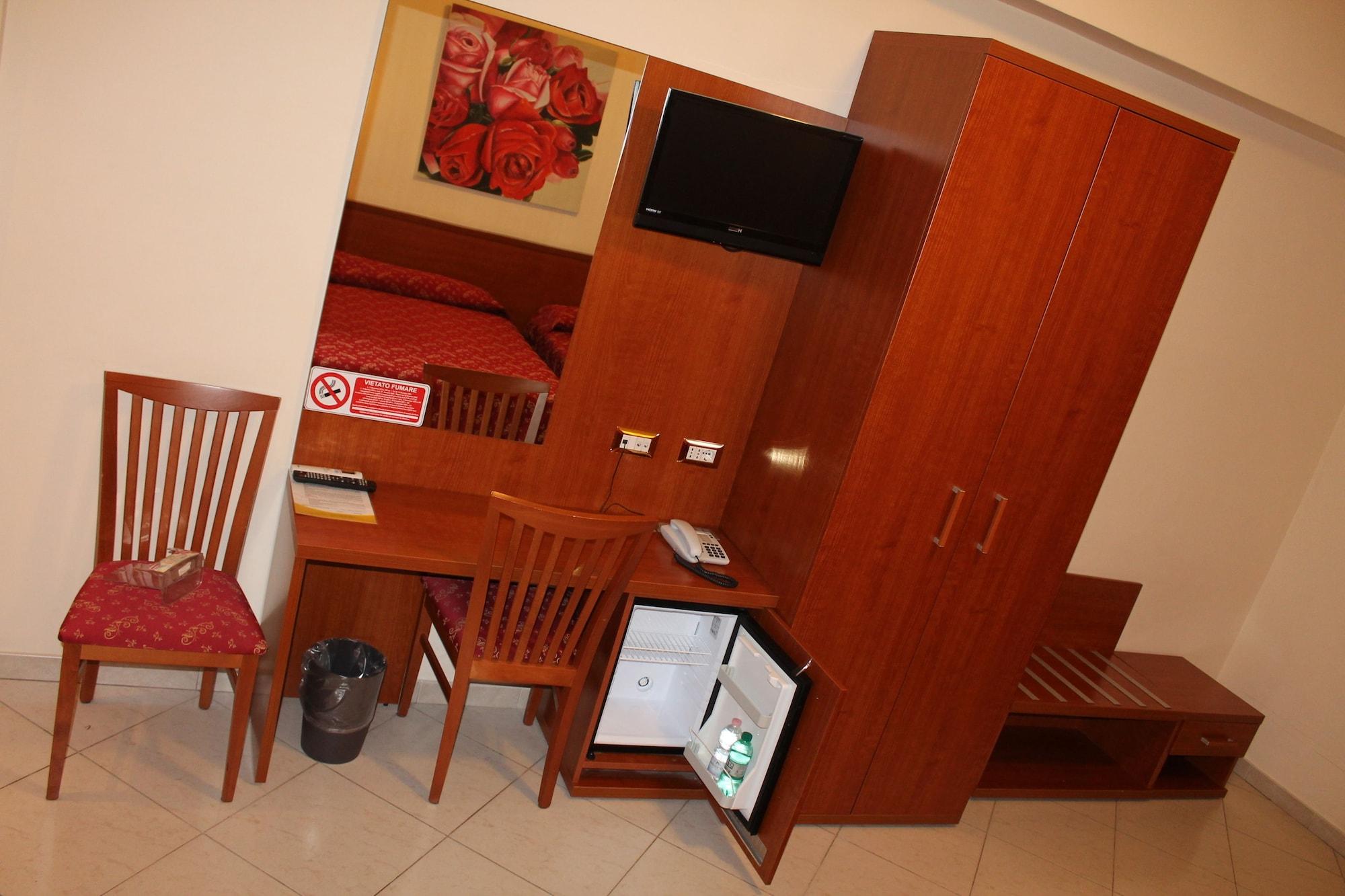 Hotel Vitti Рим Экстерьер фото
